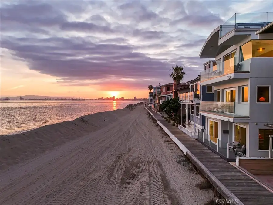 6815 E Seaside Walk, Long Beach, CA 90803 - #2
