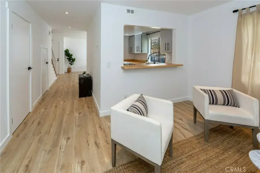 2640 Dalton Avenue, Los Angeles, CA 90018 - #3