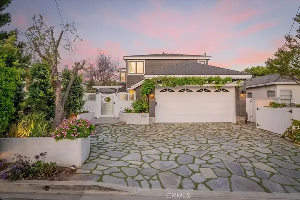 1704 N Poinsettia, Manhattan Beach, CA 90266