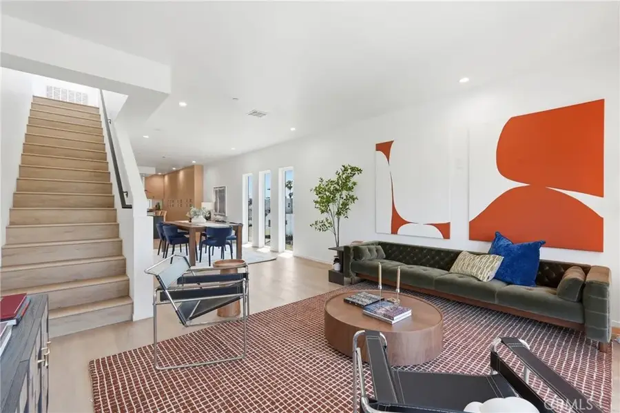 1428 S Cloverdale Avenue #1/2, Los Angeles, CA 90019 - #2
