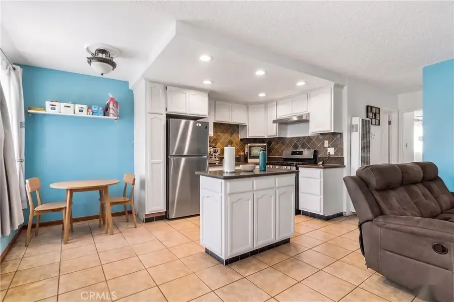 3325 Santa Fe Avenue #110, Long Beach, CA 90810 - #2