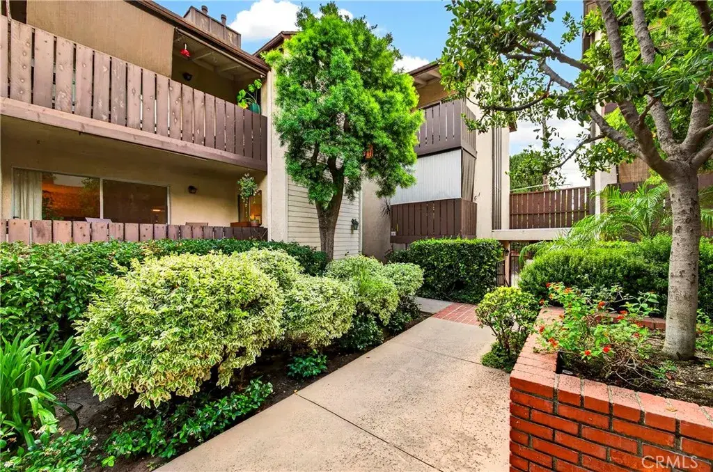 15020 Victory Boulevard #104, Van Nuys, CA 91411 - #1