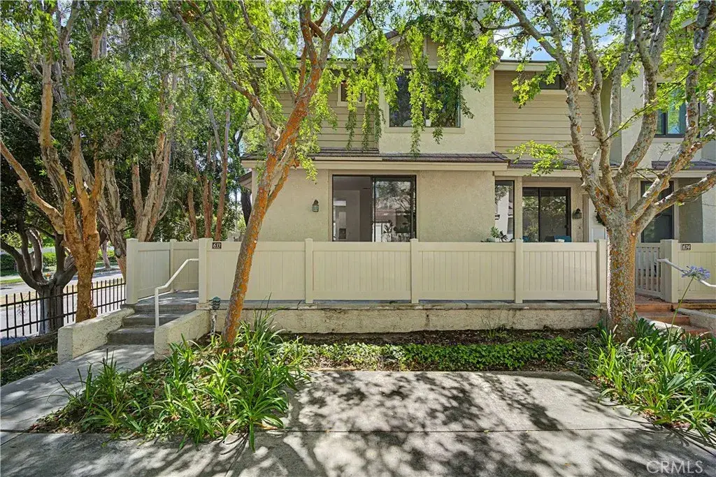 2615 Plaza Del Amo, Torrance, CA 90503 - #1