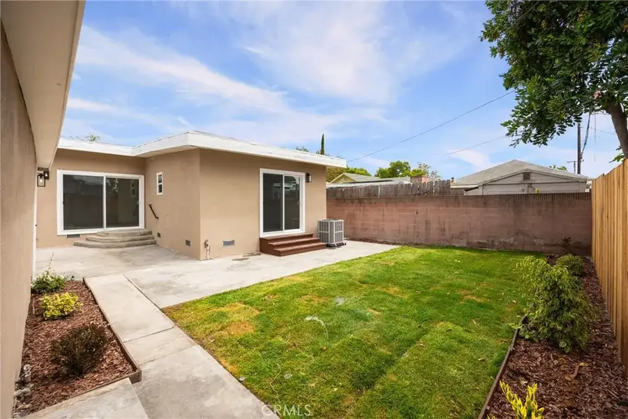 6049 Whitewood Avenue, Lakewood, CA 90712 - #3