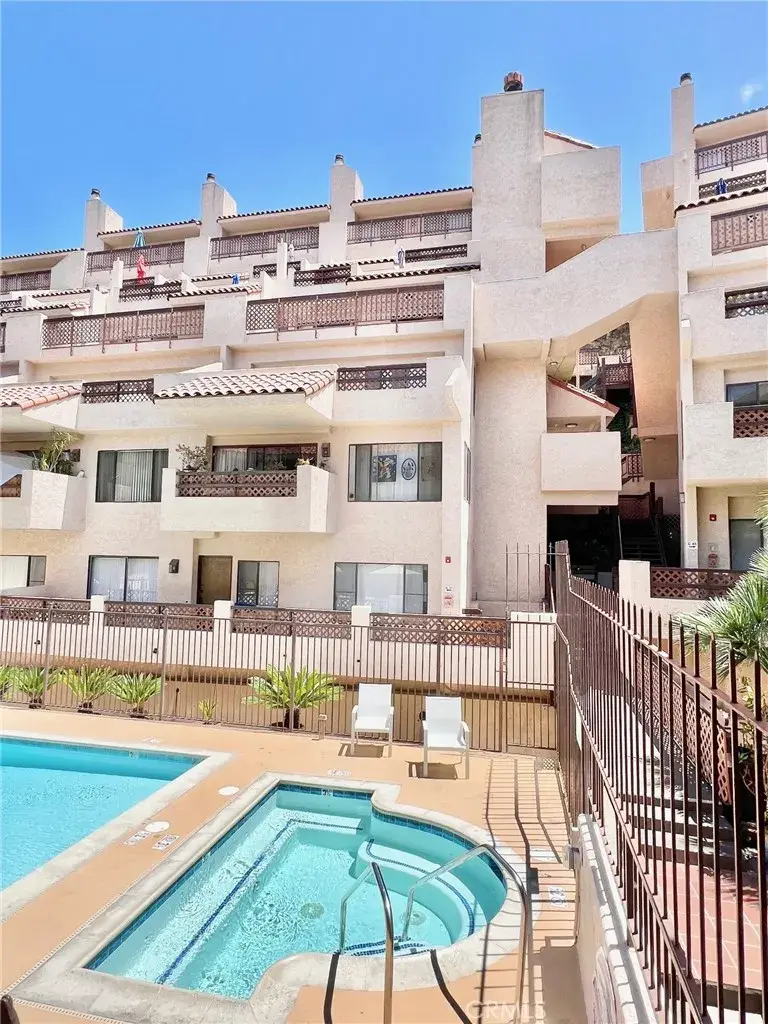 350 Clemente #43, Avalon, CA 90704 - #3