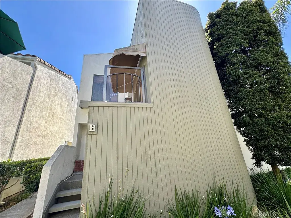 2336 Elden #B, Costa Mesa, CA 92627 - #1