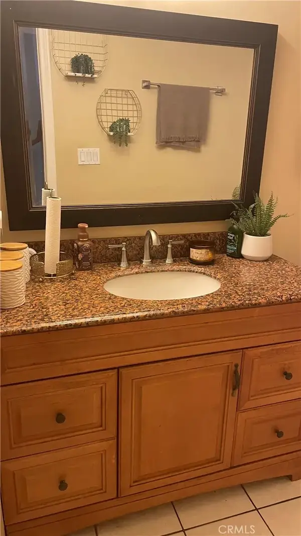 805 Industrial #8, Inglewood, CA 90302