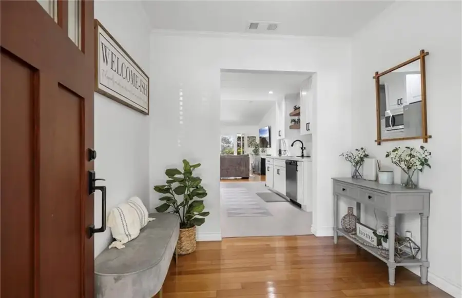 7578 Midfield, Los Angeles, CA 90045 - #2
