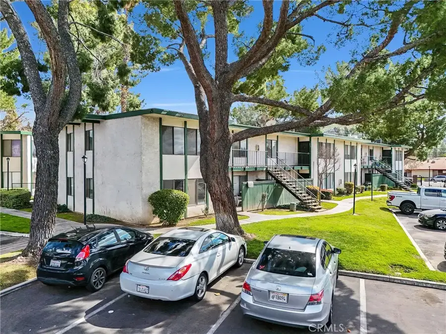 1735 E Washington Street #B28, Colton, CA 92324 - #2