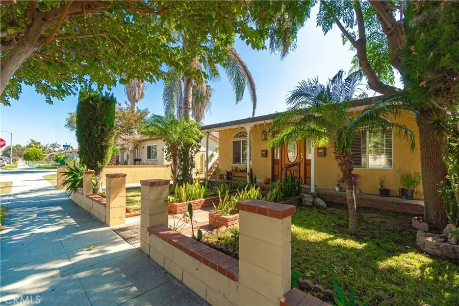 1562 W 31st Street, Long Beach, CA 90810 - #2