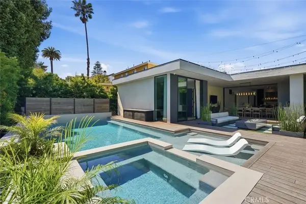 1756 Voorhees, Manhattan Beach, CA 90266
