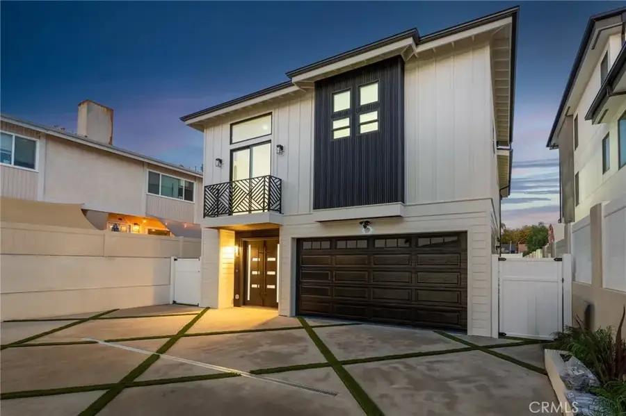 110 S Irena Avenue #B, Redondo Beach, CA 90277 - #3