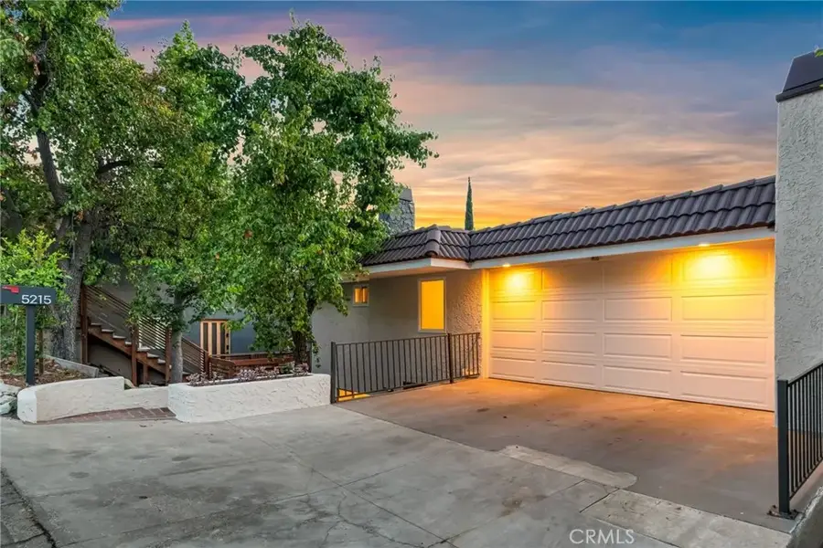 5215 Baza, Woodland Hills, CA 91364 - #2
