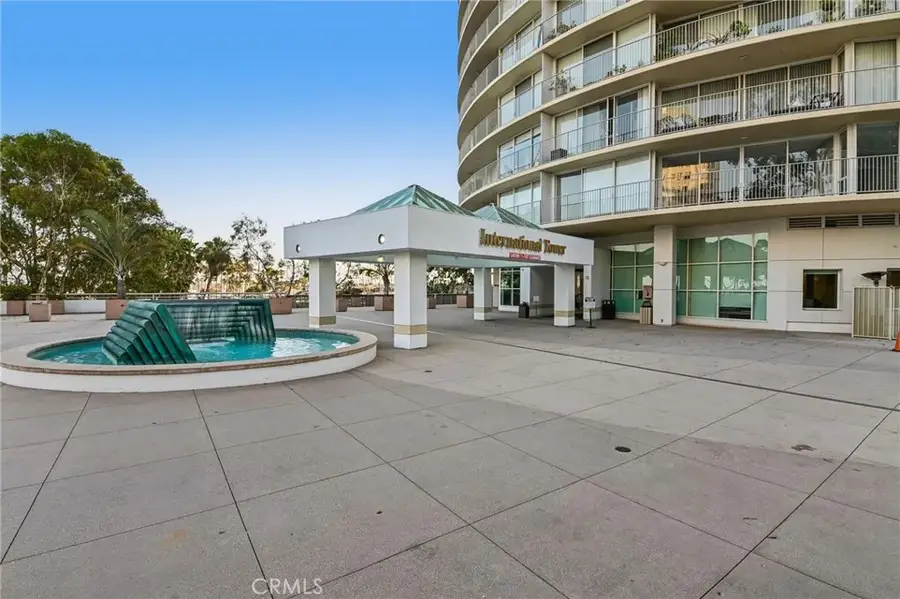 700 E Ocean Boulevard #1208, Long Beach, CA 90802 - #3
