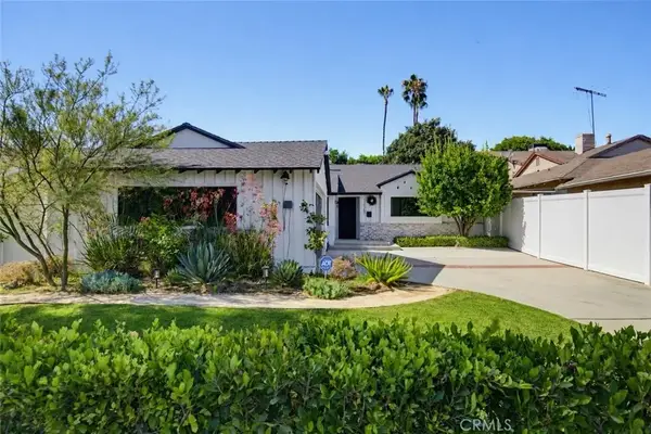 13547 Bessemer Street, Valley Glen, CA 91401