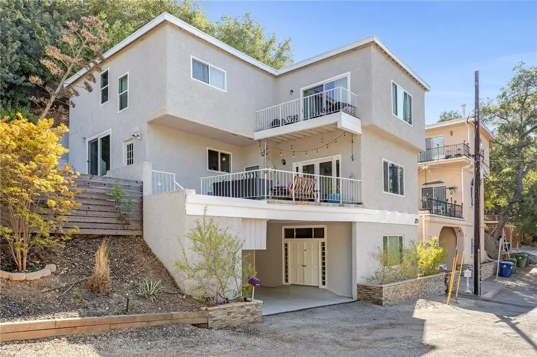 20906 Almazan Road, Woodland Hills, CA 91364 - #1