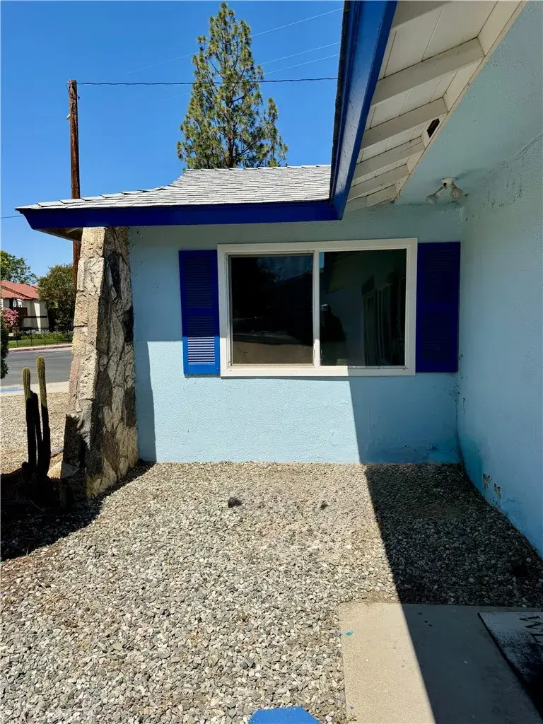 500 E Thornton Avenue, Hemet, CA 92543 - #2