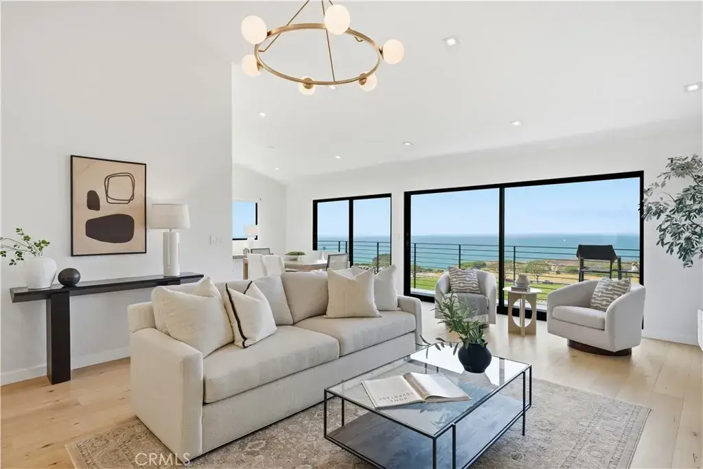 381 Palos Verdes Dr. West, Palos Verdes Estates, CA 90274 - #1