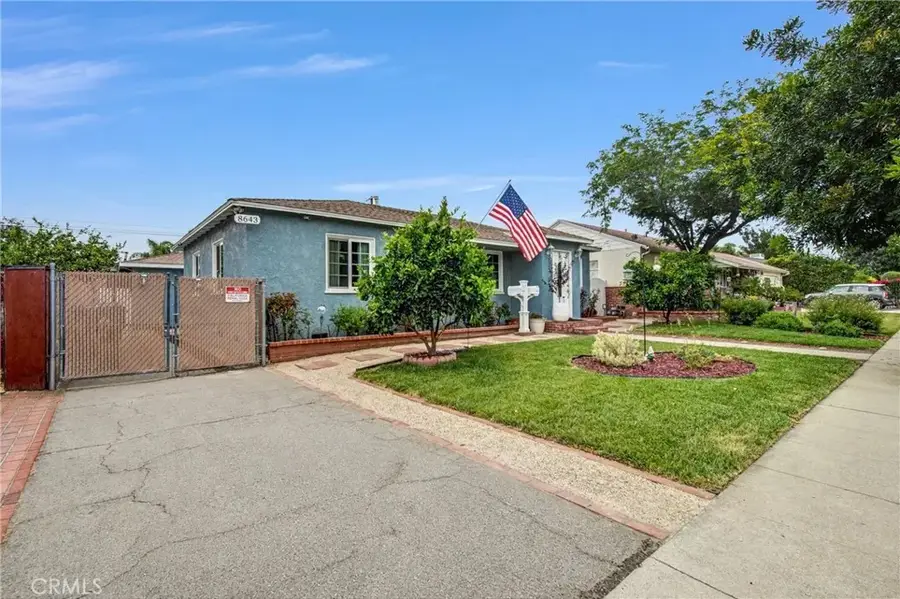 8645 Wakefield, Panorama City, CA 91402 - #2