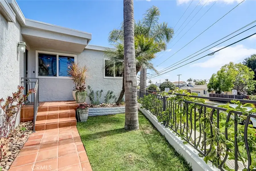 1102 10th, Hermosa Beach, CA 90254 - #3