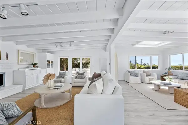 1136 8th Street, Hermosa Beach, CA 90254