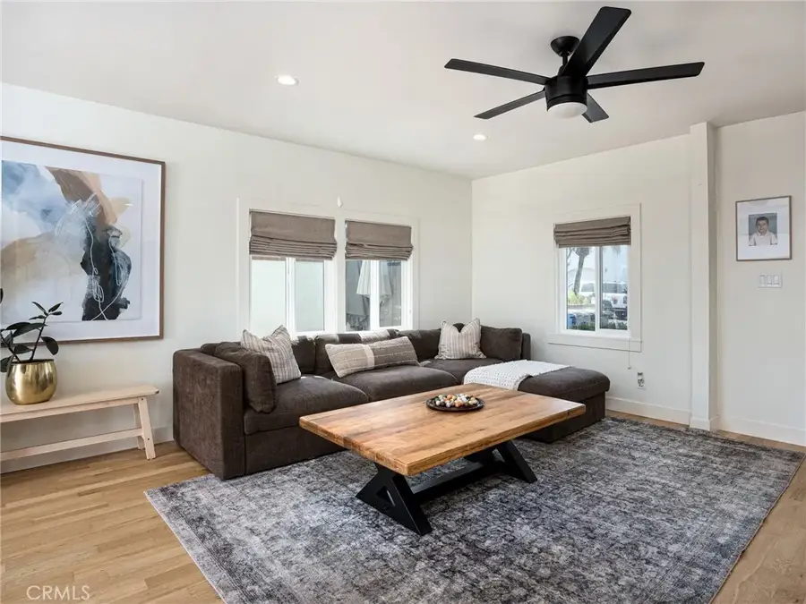 527 W Mariposa Avenue, El Segundo, CA 90245 - #2