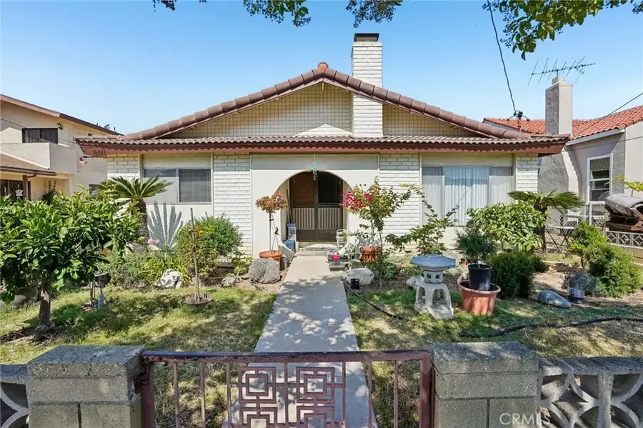 16021 S Dalton Avenue, Gardena, CA 90247 - #2
