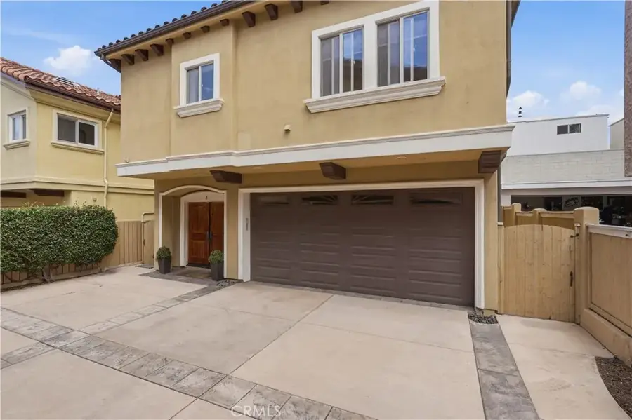 520 N Elena #B, Redondo Beach, CA 90277 - #2