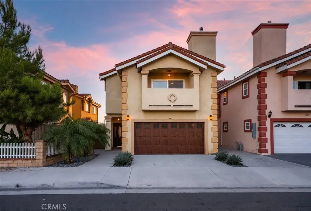 16025 Grevillea Avenue, Lawndale, CA 90260 - #1