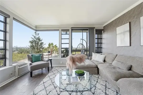 2525 E 19th #32, Signal Hill, CA 90755