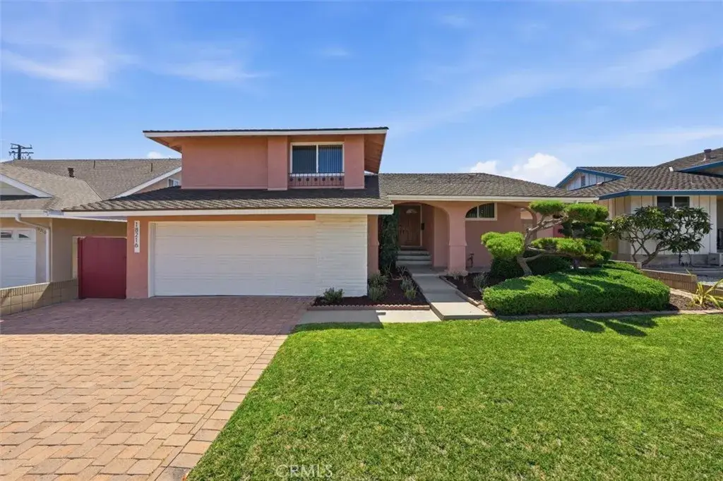 18216 Manhattan Place, Torrance, CA 90504 - #1