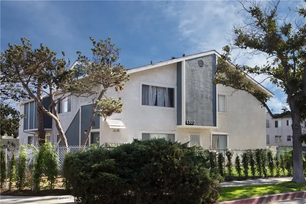 6900 Knowlton Place, Los Angeles, CA 90045 - #1