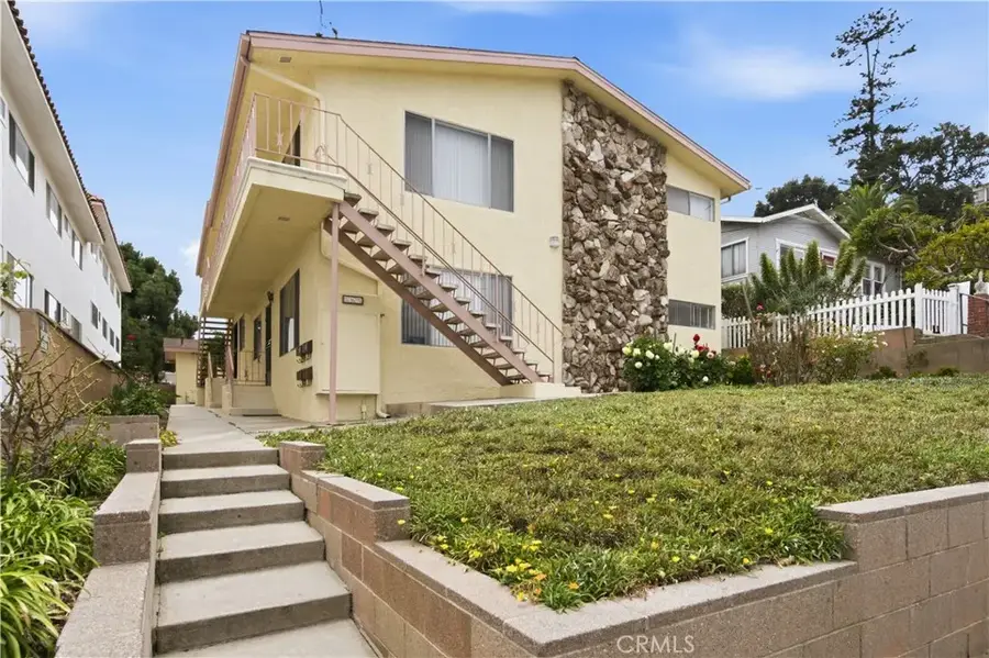 565 W 36th, San Pedro, CA 90731 - #2