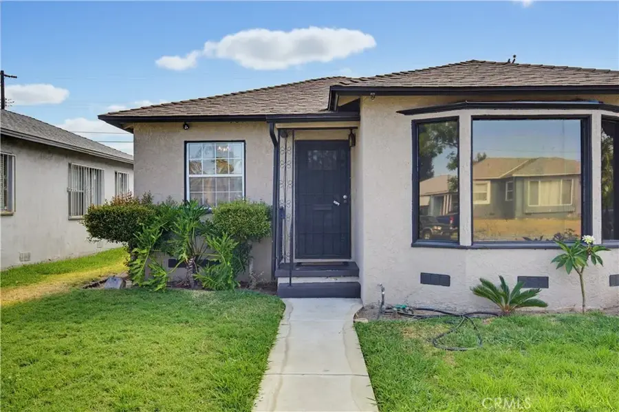 904 N Evers Avenue, Compton, CA 90220 - #3