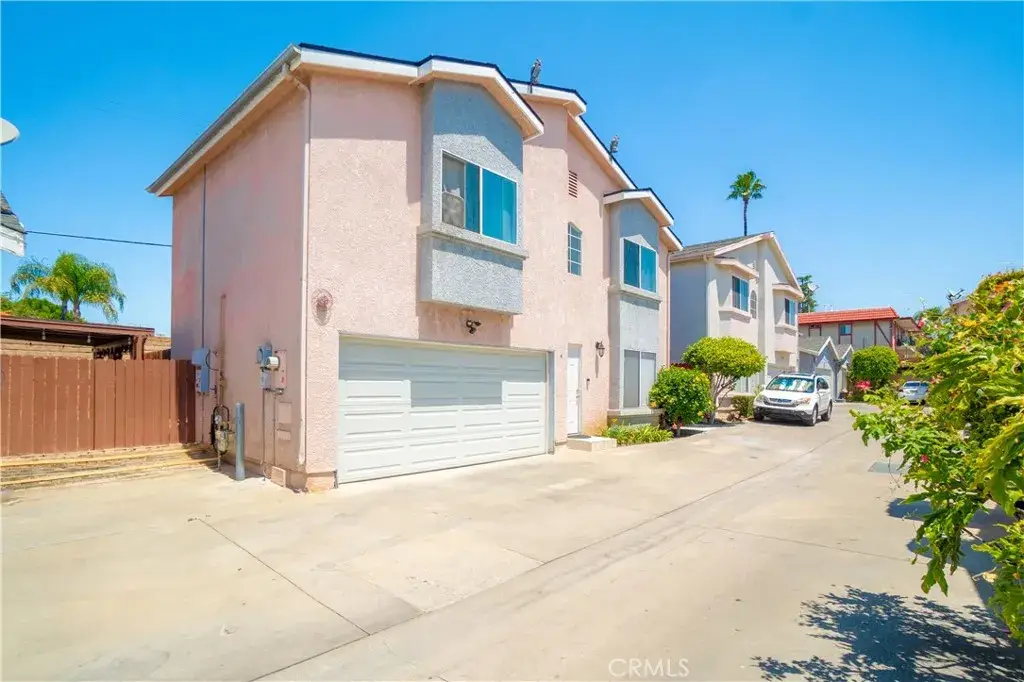 12120 Terra Bella, Pacoima, CA 91331 - #1
