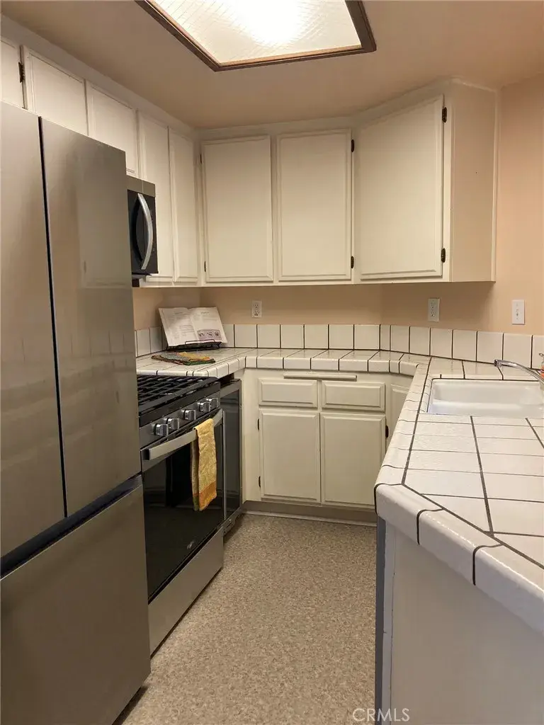 27980 S Western Avenue, San Pedro, CA 90732 - #3