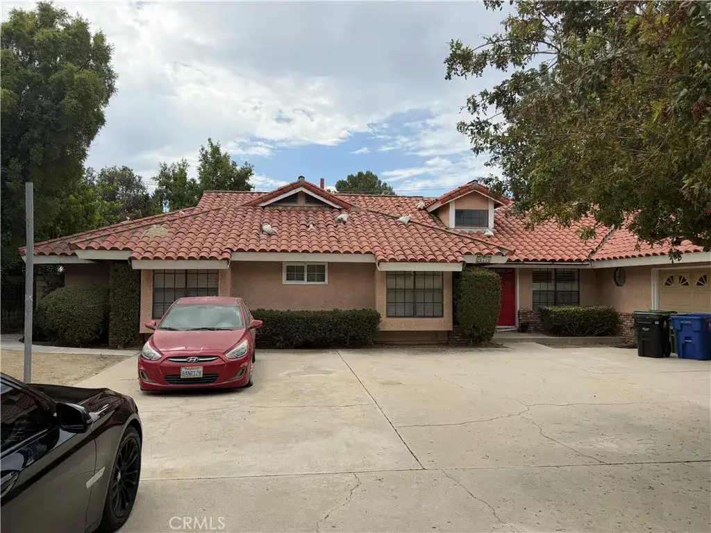 21720 Los Alimos, Chatsworth, CA 91311 - #1