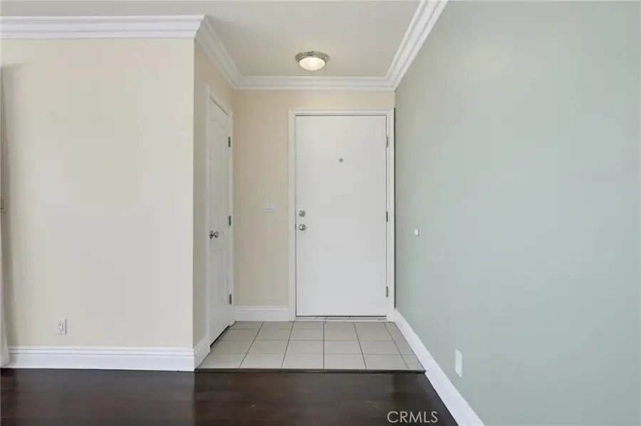 1401 E 3rd Street #16, Long Beach, CA 90802 - #3