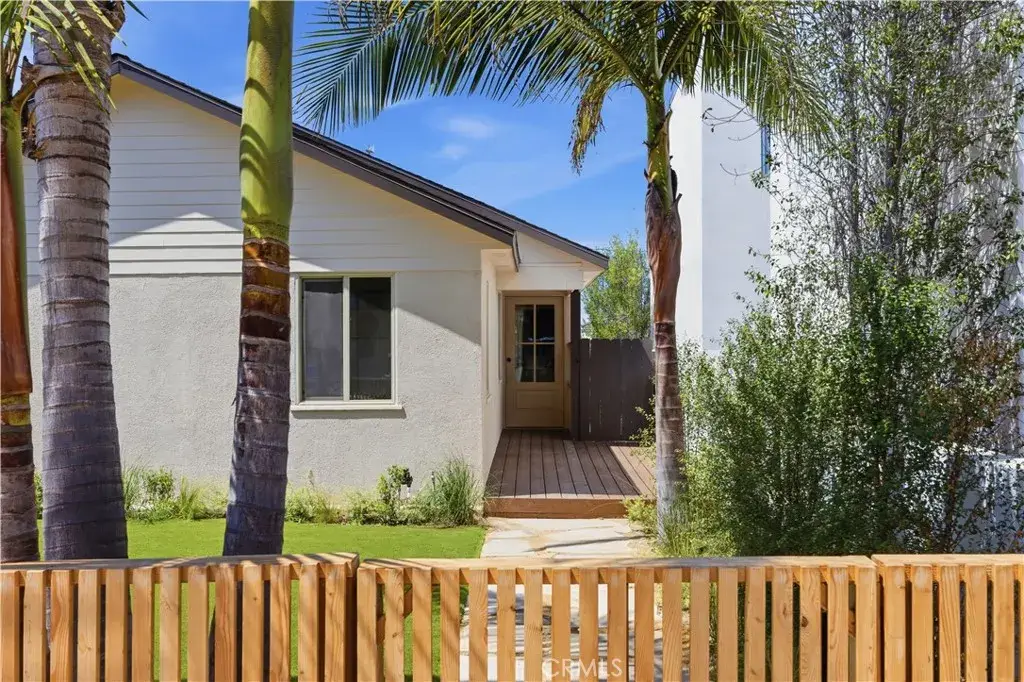 2011 Springfield Avenue, Hermosa Beach, CA 90254 - #1