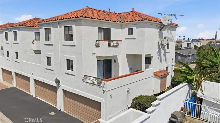 516 W 219th Street West #6, Carson, CA 90745 - #3
