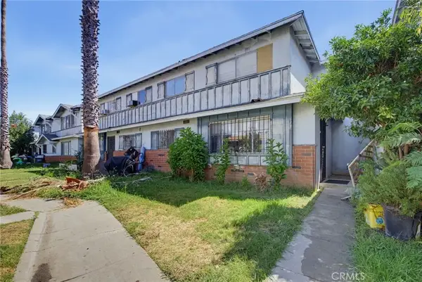 13 Paradise North, Carson, CA 90745