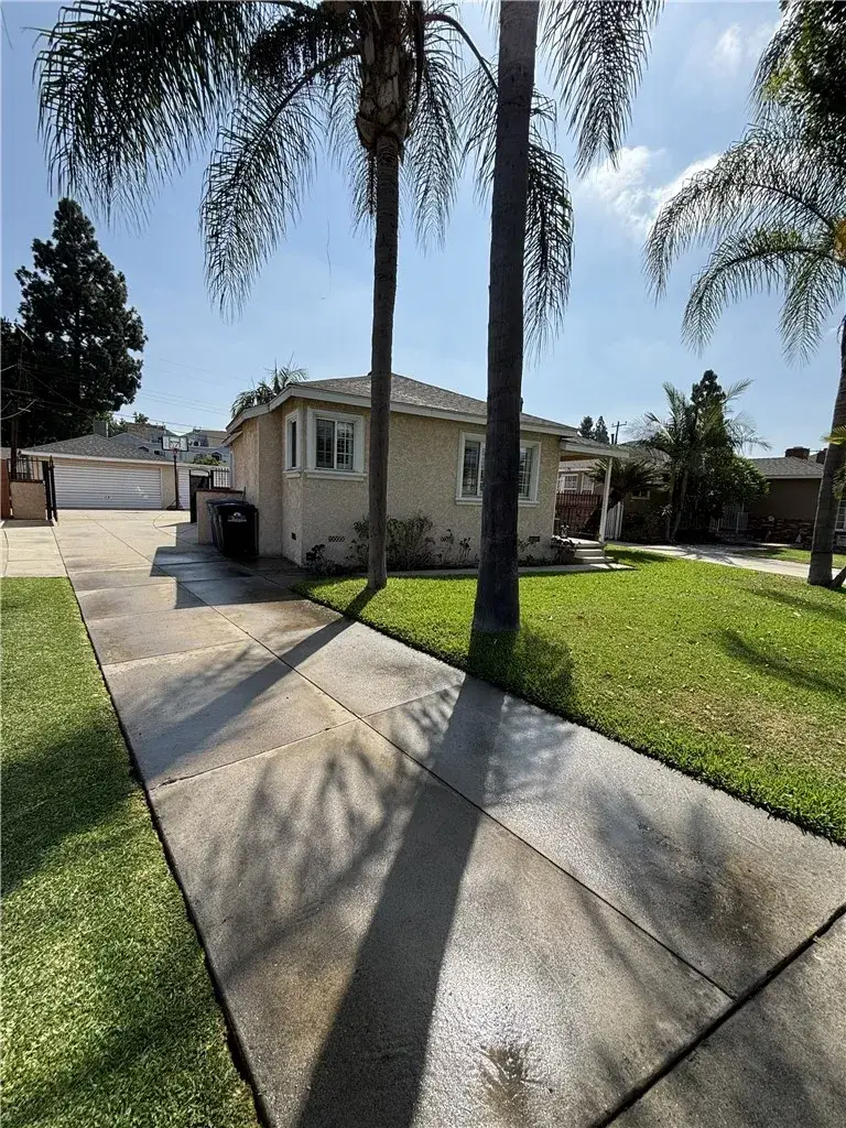 10614 Beak, South Gate, CA 90280 - #1