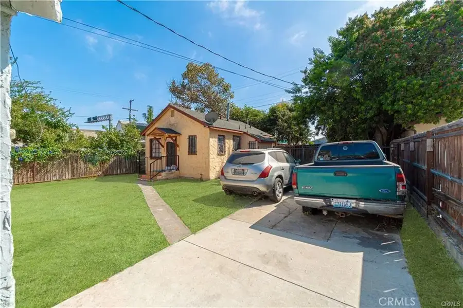 408 W 107th Street, Los Angeles, CA 90003 - #2