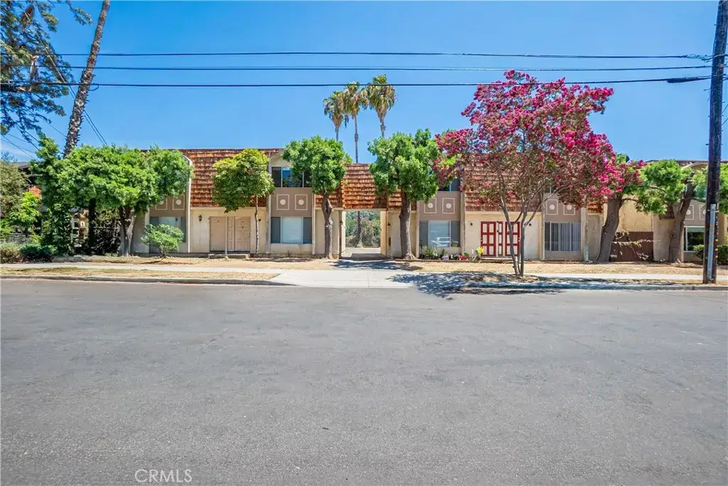 218 Thorne, Los Angeles, CA 90042 - #1