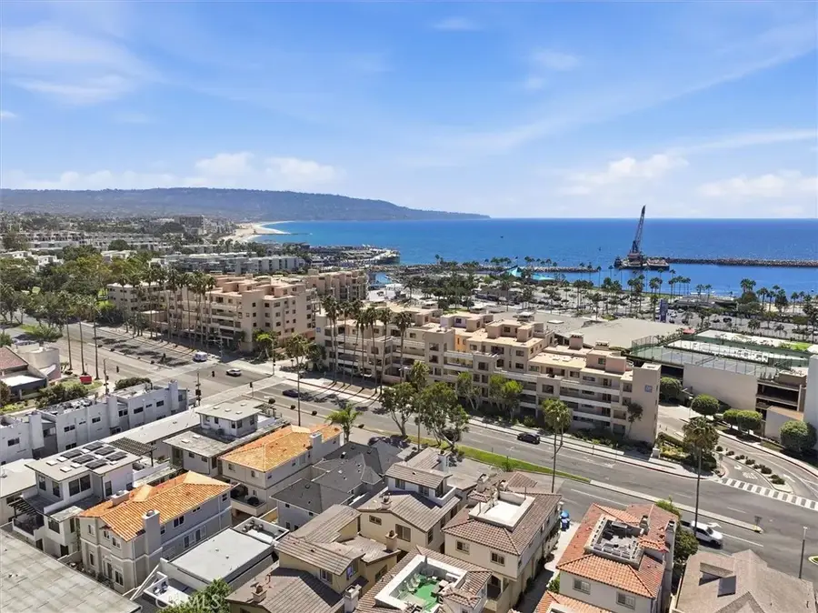 310 N Catalina #A, Redondo Beach, CA 90277 - #2
