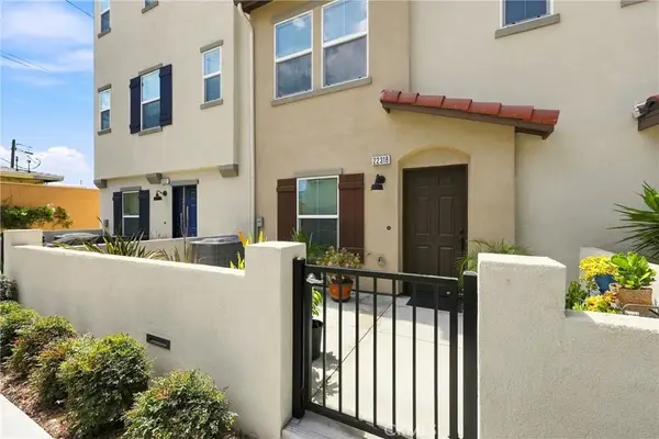 22318 Lily Ct, Torrance, CA 90502
