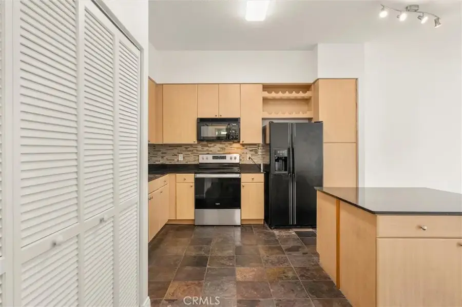 488 E Ocean Boulevard #804, Long Beach, CA 90802 - #3