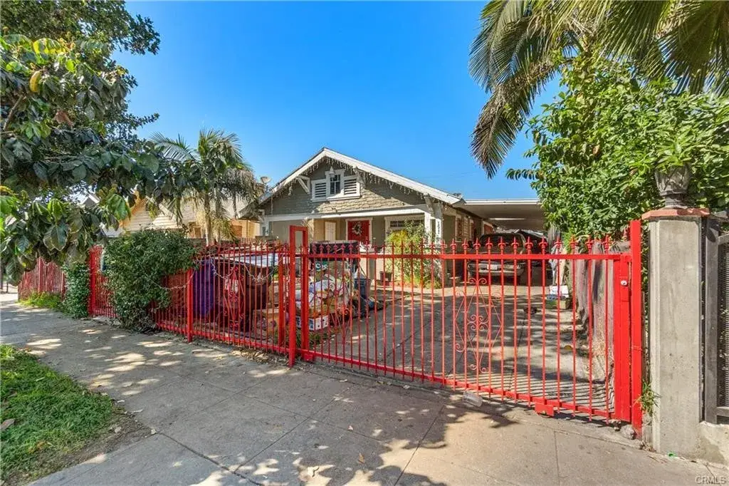 1611 46th, Los Angeles, CA 90062 - #1