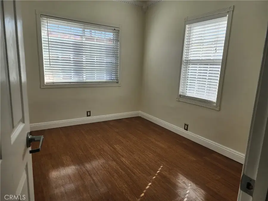 840 S Dunsmuir, Los Angeles, CA 90036 - #2