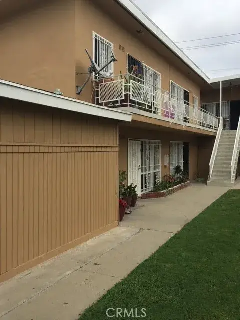 10210 S 10th, Inglewood, CA 90303 - #1